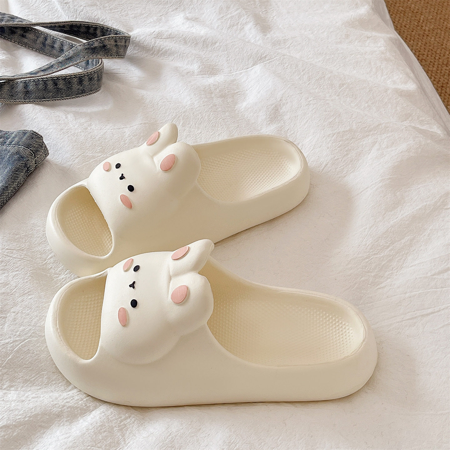少女心可爱兔子一字拖女夏季2026新款居家室内防滑厚底踩屎感拖鞋,女鞋,一字拖,淘宝优惠券,粉丝福利购,淘宝优惠卷