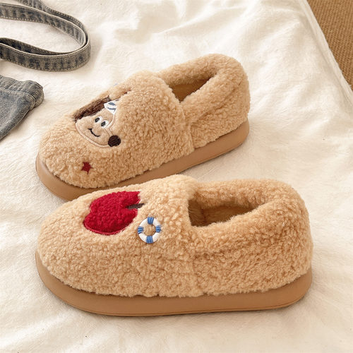 俏绘可爱苹果小狗厚底包跟棉拖鞋