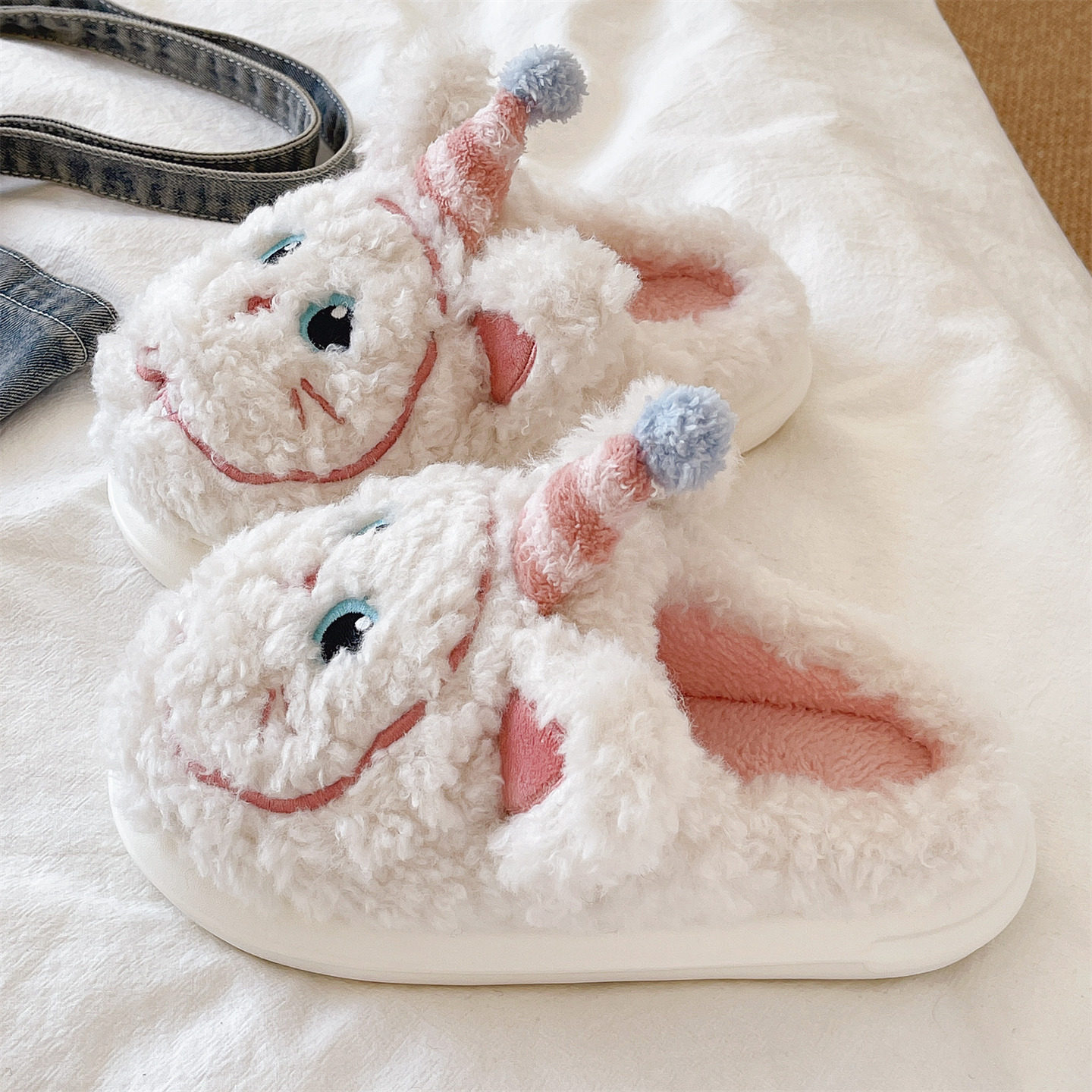 俏绘可爱生日帽猫咪厚底棉拖鞋