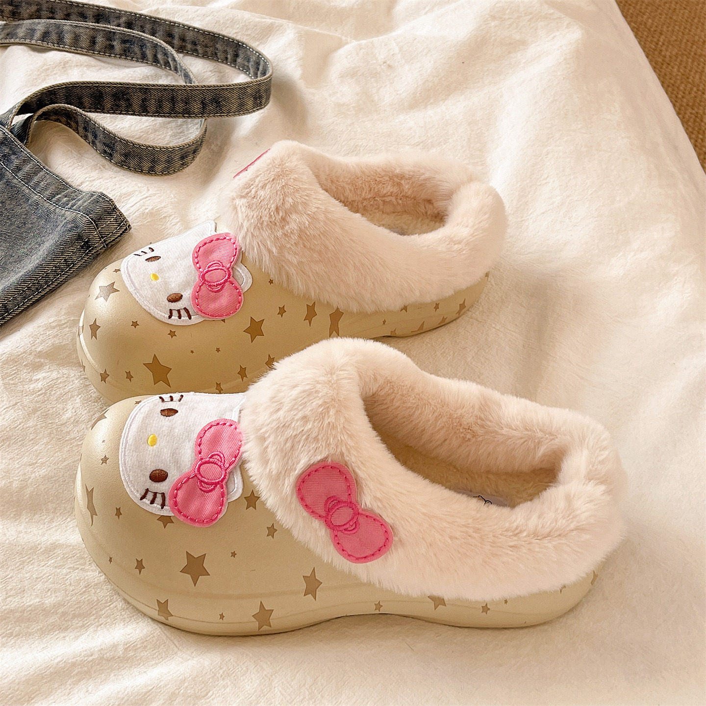 俏绘可爱蝴蝶结防水猫咪棉拖鞋