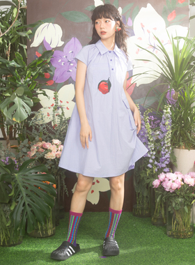 HHCH口海原创设计 红苹果刺绣轻薄抽皱紫色短袖衬衫领连衣裙