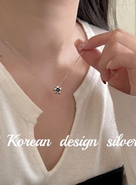 韩版复古小众设计饰品 S925纯银 泰银做旧黑锆石花花项链高级个性