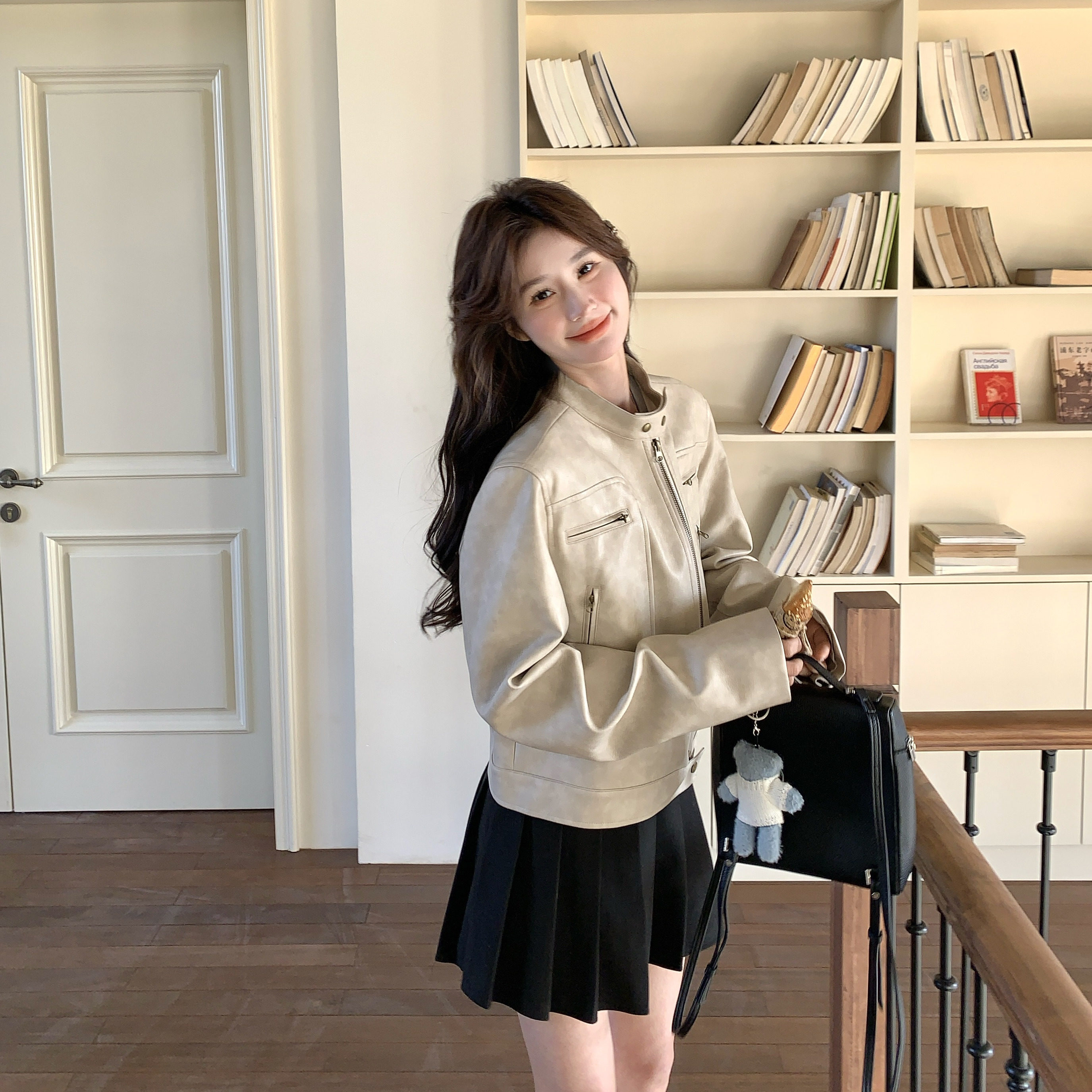 美式复古短款皮衣外套女2025春季新款时尚酷飒风机车服皮夹克上衣，女装短外套，浙宝079