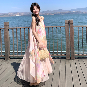 法式度假风粉色碎花吊带连衣裙女2025年夏季新款气质超仙网纱长裙图片