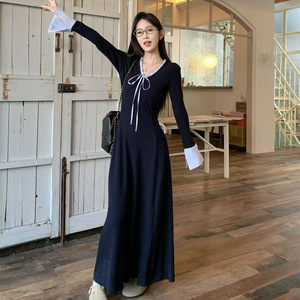 韩系学院风连衣裙子女2026年春季新款气质慵懒感收腰打底内搭长裙