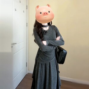 小个子早春氛围感穿搭灰色连衣裙子女春季新款收腰显瘦高级感长裙