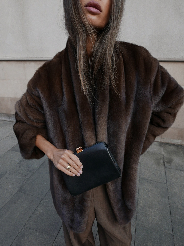 Didi Home winter fashionable mink fur coat, simple old money coffee loose V-neck eco-friendly fur coat