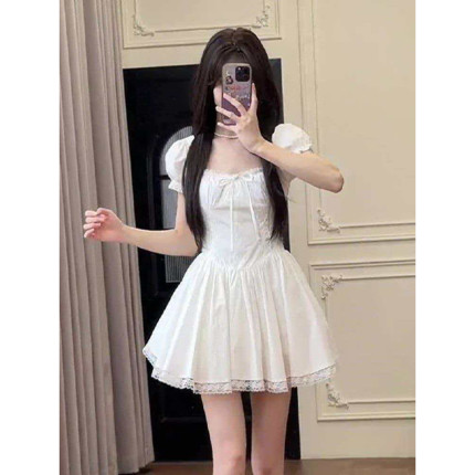小个子高级感方领短袖连衣裙女夏季新款韩版收腰显瘦气质A字裙子
