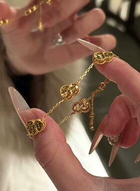 爆闪龙鳞碎碎冰冰葫芦手链女款2025新款中式国风叠戴巨好看的手饰