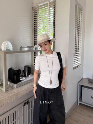 LIMO正版2026春夏新款韩版洋气时尚高智感ins纯色五分袖短袖T恤女