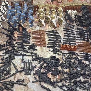 迪龙男孩拼装积木军事战争士兵苏军八路红军志愿军人仔重武器玩具