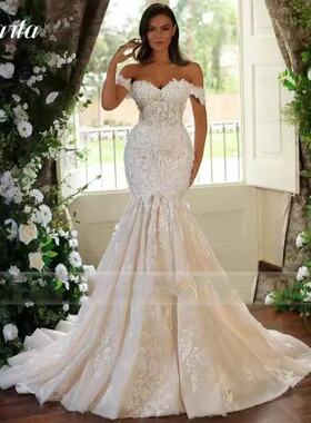 高级定制瑞典时尚重工个性一字肩性感鱼尾蕾丝刺绣轻婚纱礼服李阳