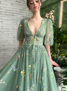 定制欧美辣妹绿色薄纱舞会裙泡泡袖V领花卉花朵齐地长款礼服新云