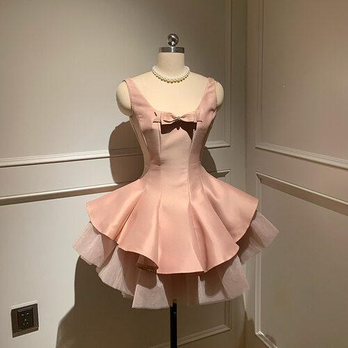 高级定制时尚天鹅甜美公主风生日派对芭蕾网纱撞色蓬蓬裙礼服宇航