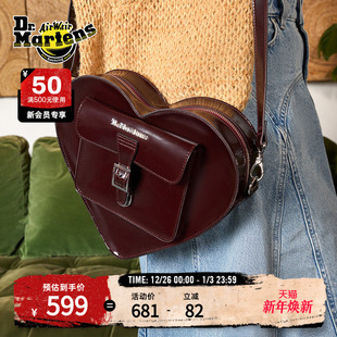 Dr.Martens马丁博士Heart 可爱风心形造型女双肩包 Backpack女秋季