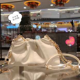 CHARLES&KEITH26春新小CK2-80151612油蜡皮单肩斜挎包云朵包女包
