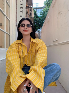 跨境IU微胖MM设计感小众嫩黄色条纹衬衫女装宽松防晒衬衣薄外套纯