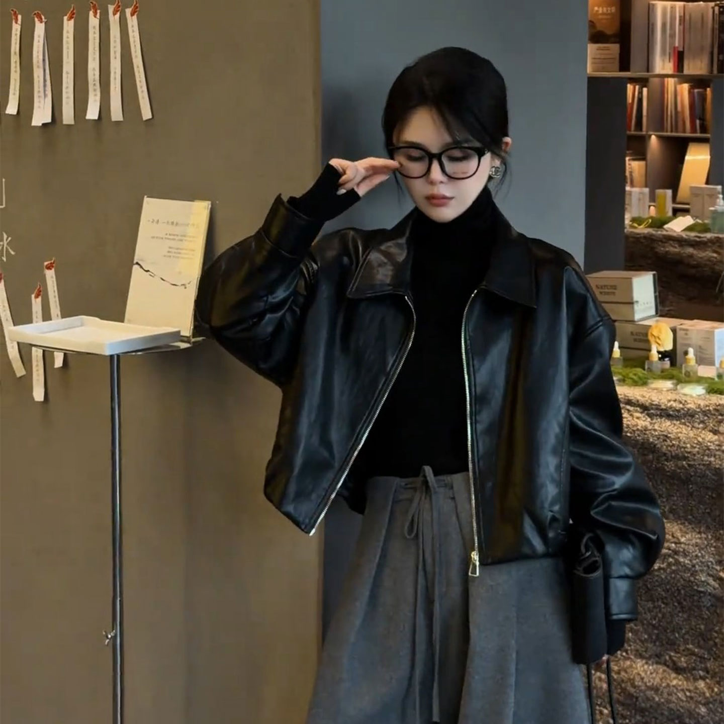 欧美复古风宽松大翻领PU皮短款夹棉皮衣机车飞行员夹克棉服女秋冬