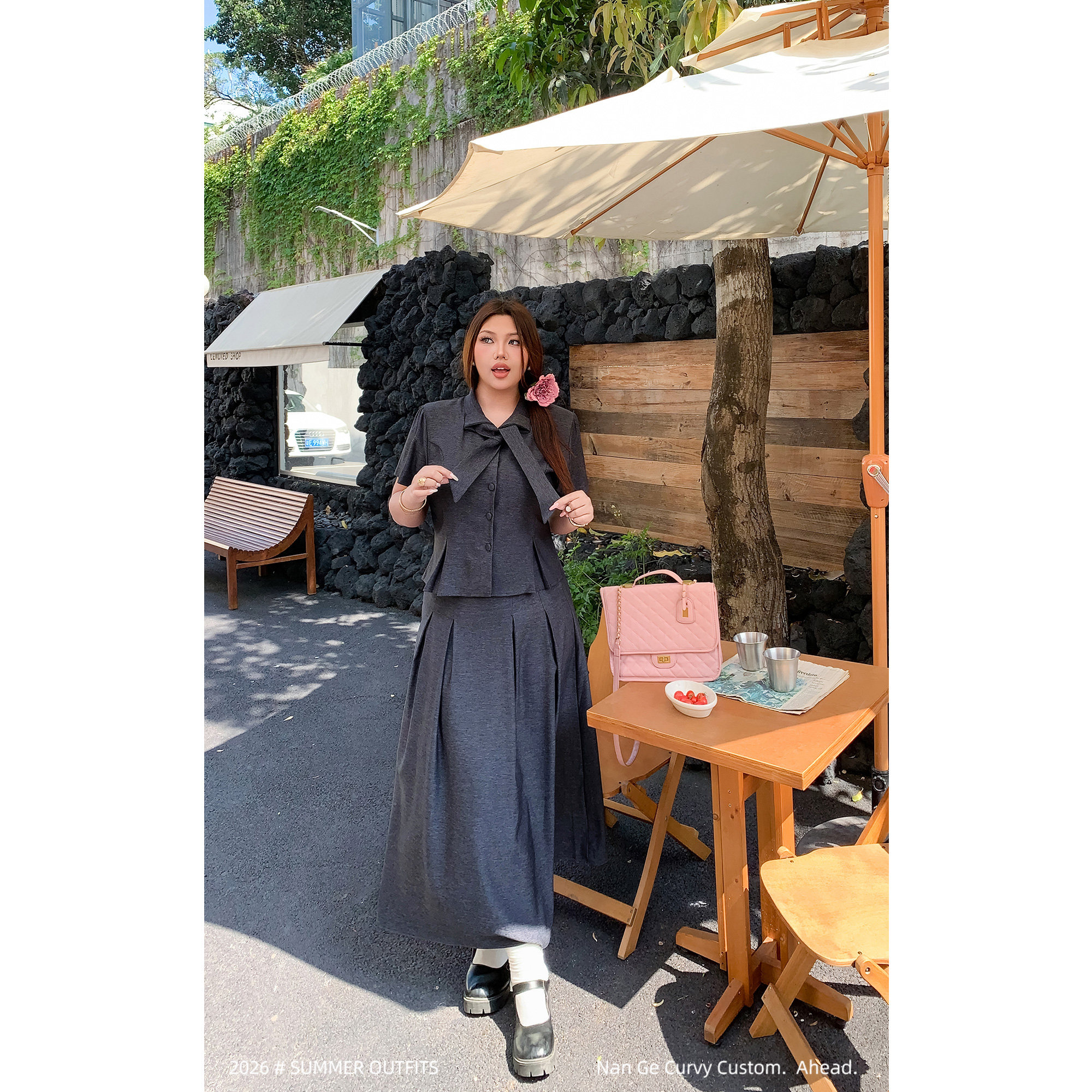 楠哥微胖大码学院风套装女夏胖mm收腰显瘦短袖上衣百褶长裙两件套