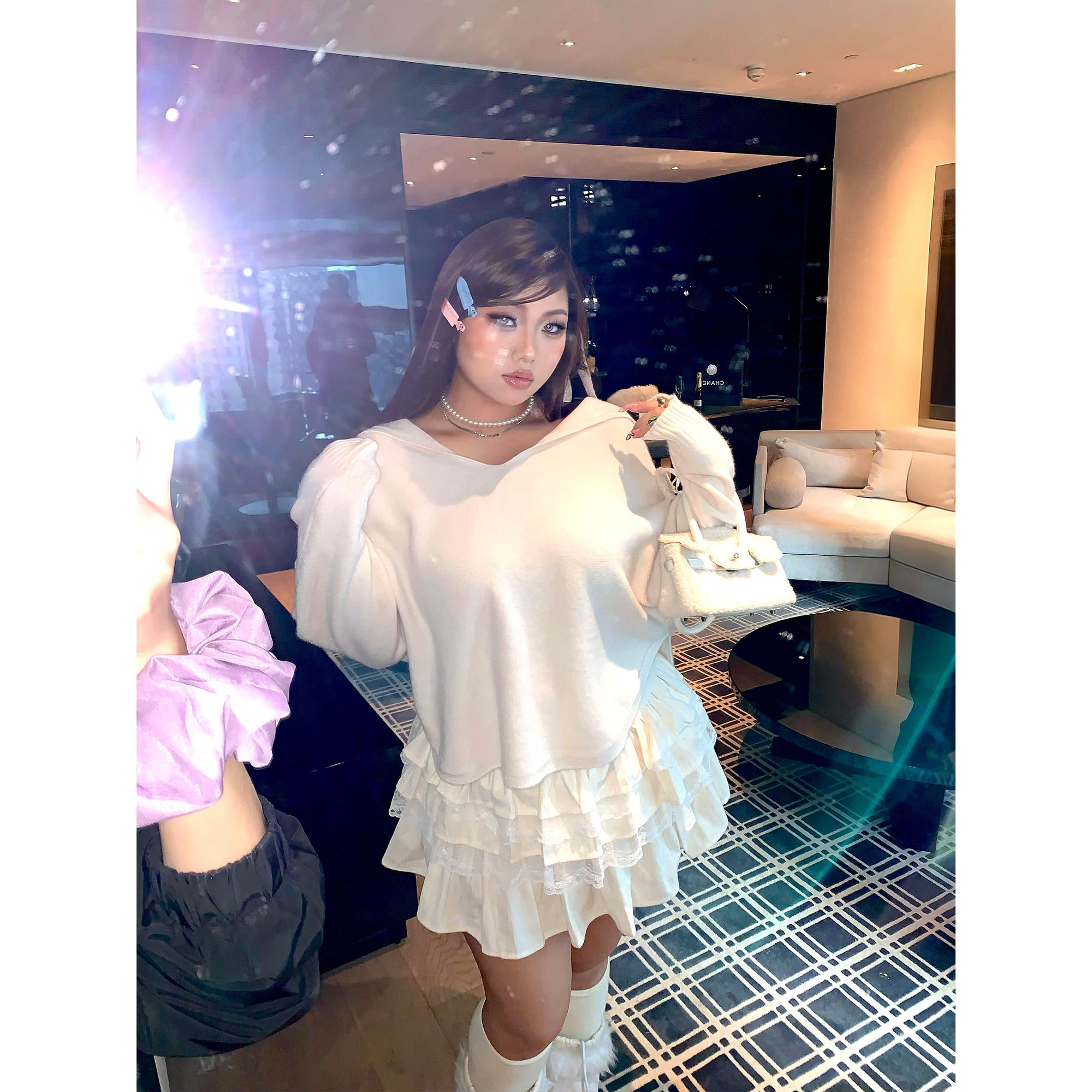 宽松百搭显瘦V领连帽针织毛衣