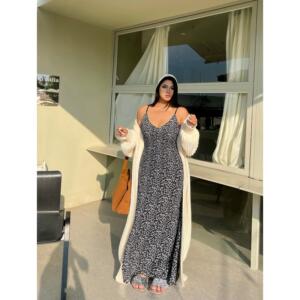 楠哥微胖性感V领收腰吊带连衣裙女大码胖mm显瘦辣妹纯欲豹纹长裙