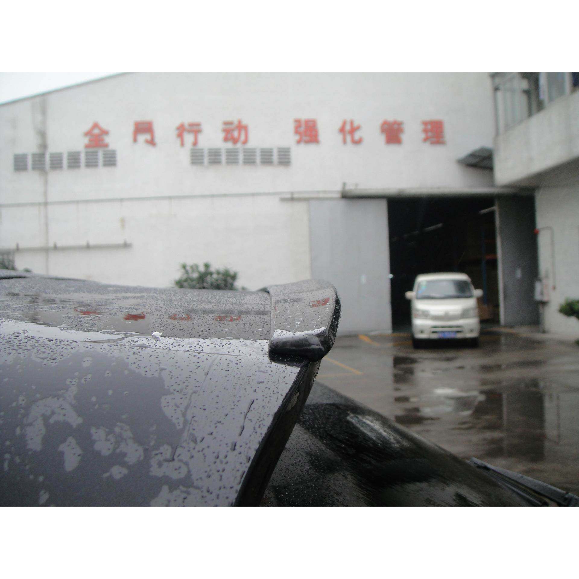 适用于保时捷改装 macan小卡宴碳纤维小顶翼 碳纤维装饰件 小尾翼