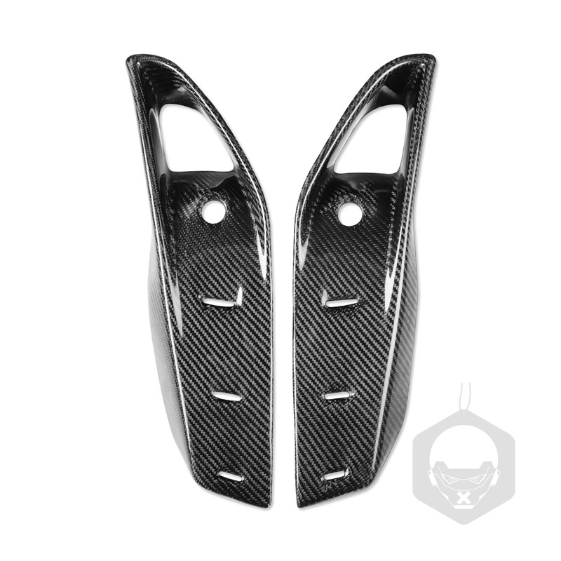 碳纤维风口雾灯框适用于宝