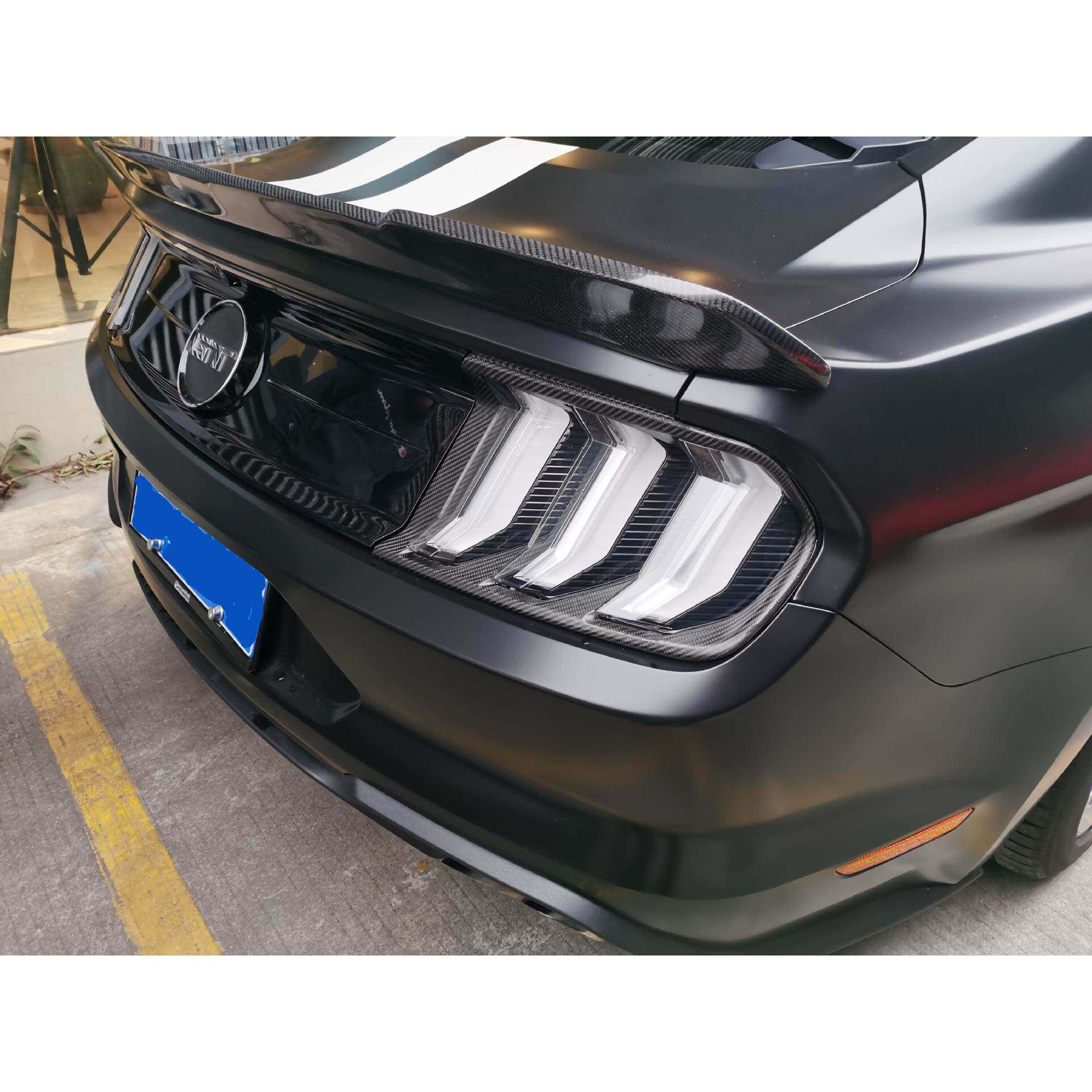 适用于18-23款福特野马Mustang碳纤维后尾灯外罩框壳 尾灯装饰盖