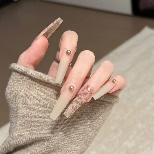 手工穿戴甲秋冬美拉德小众新中式气质镂空蝴蝶金珠显白可拆卸美甲