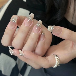 纯手工光疗穿戴甲顶楼千金气质款 美甲纯欲腮红满钻项链穿戴甲贴片