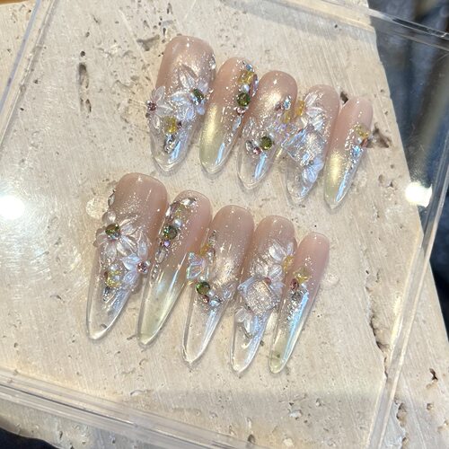【醉花间】纯手工穿戴甲裸色雕花猫眼锆石款春夏高级轻奢穿戴甲