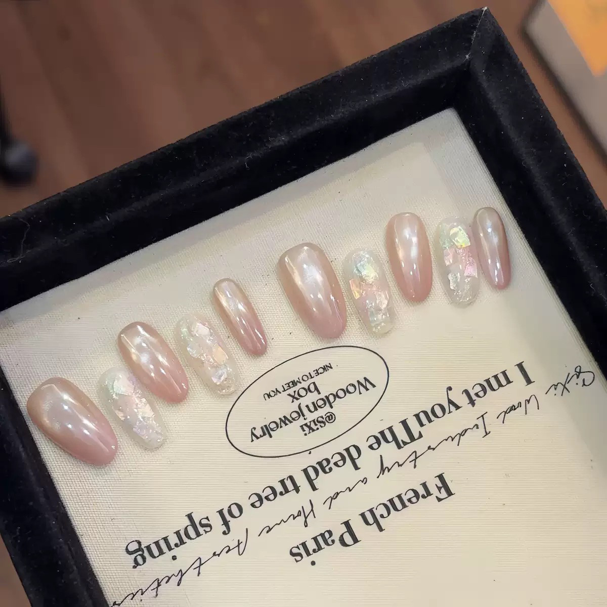 thumbnail for 2026 New Handmade Cute Girly Heart Pink Blue Nail Art Super Fairy Heart Heart Color Block Shengguang Pure Hand-Painted Wear-On Nail Polish