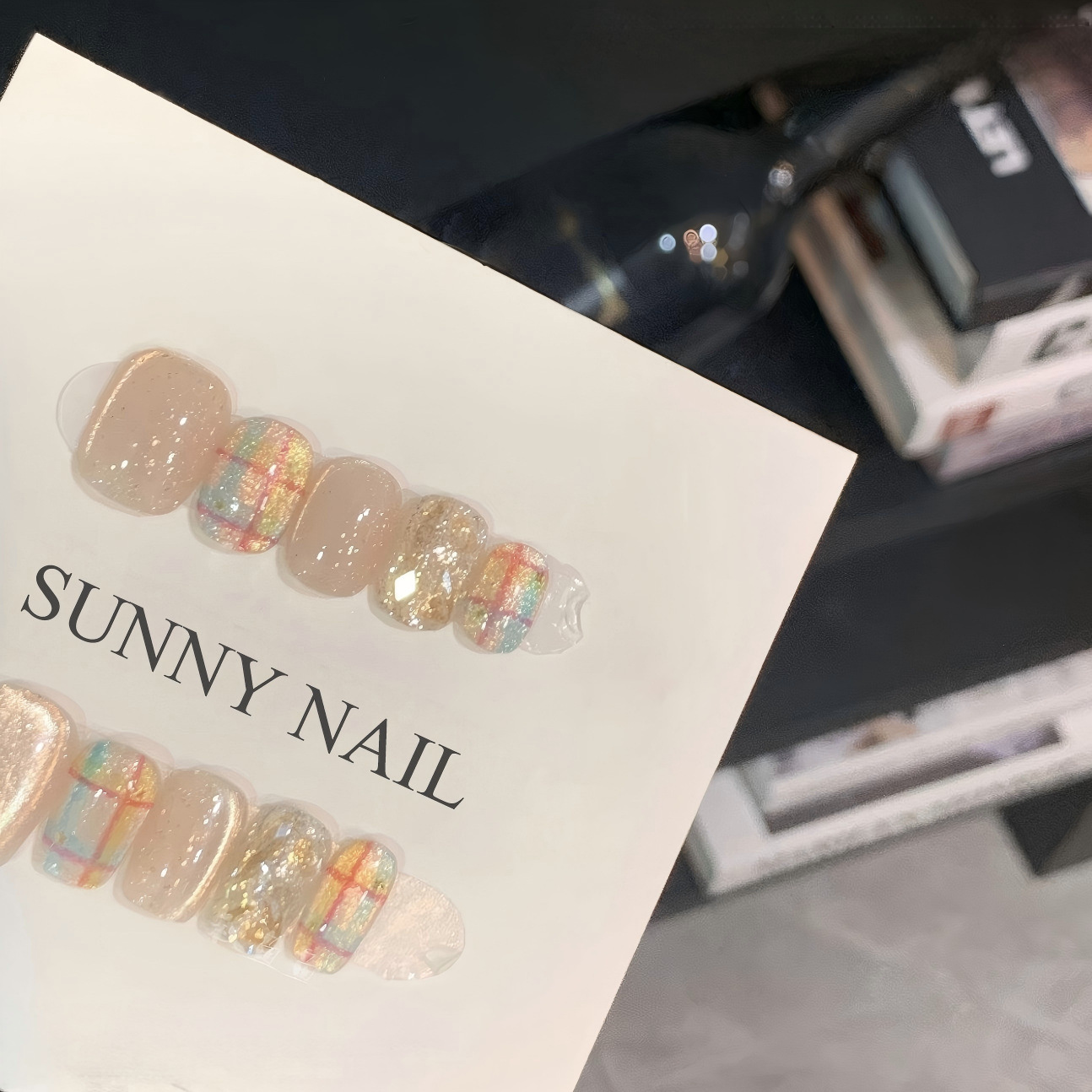 【晴空】彩虹玻璃珠猫眼纯手工穿戴甲2025新款短款秋冬高级感美甲