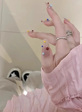 纯手工穿戴甲卡通可爱童趣手绘萌犬ins显白甜美可拆卸穿戴甲美甲