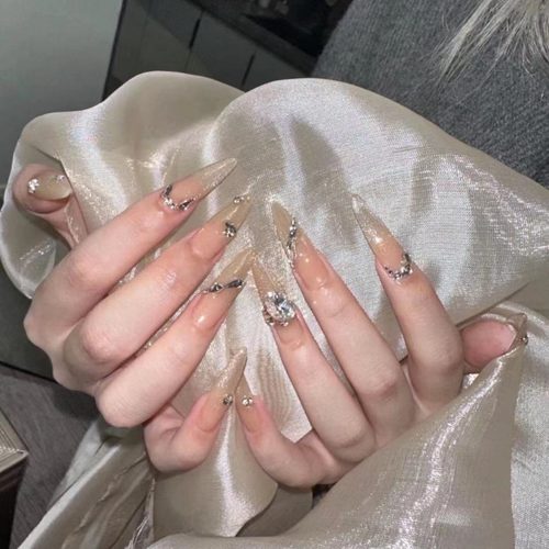 纯手工穿戴美甲爆闪辣妹贴片学生小红书同款猫眼堆钻高级轻奢爆款