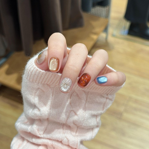 【阿拉丁】秋冬月光猫眼ins风纯手工穿戴甲短款美甲贴片假指甲片