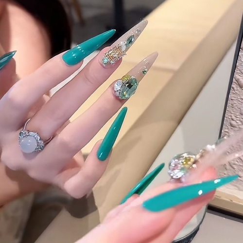 纯手工美甲穿戴甲孔雀蓝堆钻温柔显白可拆卸指甲贴长款名媛轻奢