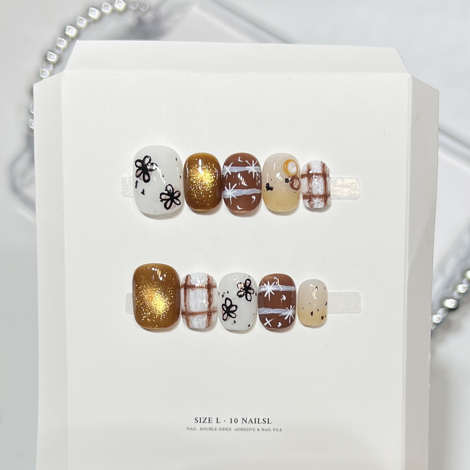 【礼物】白色星光可爱短款创意ins风美甲手绘花朵纯手工穿戴甲片