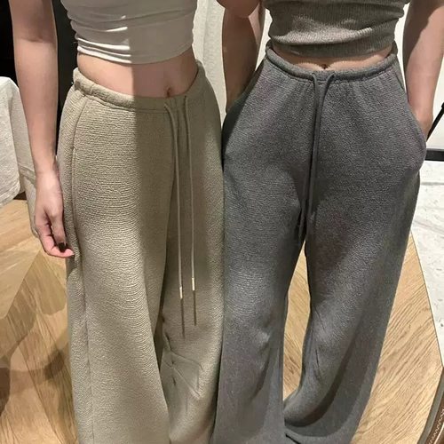 卡其色香蕉裤版型好的卫裤女秋季