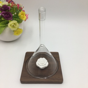 无味石膏自喷香水精油带盖玻璃漏斗罩胡桃木榉木垫香水专柜扩香用