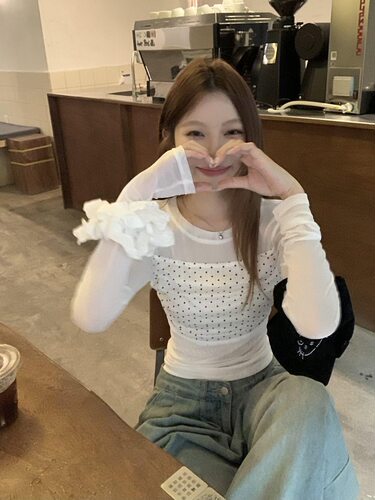 辣妹白色波点网纱长袖t恤女早秋