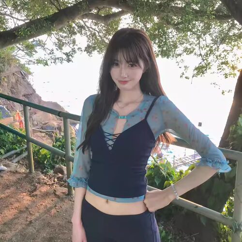 韩系碎花网纱短袖T恤女夏季新款外搭修身显瘦吊带背心套装小个子