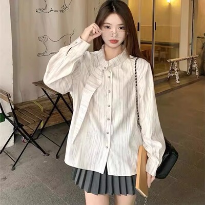 法式温柔风条纹Polo领长袖衬衫