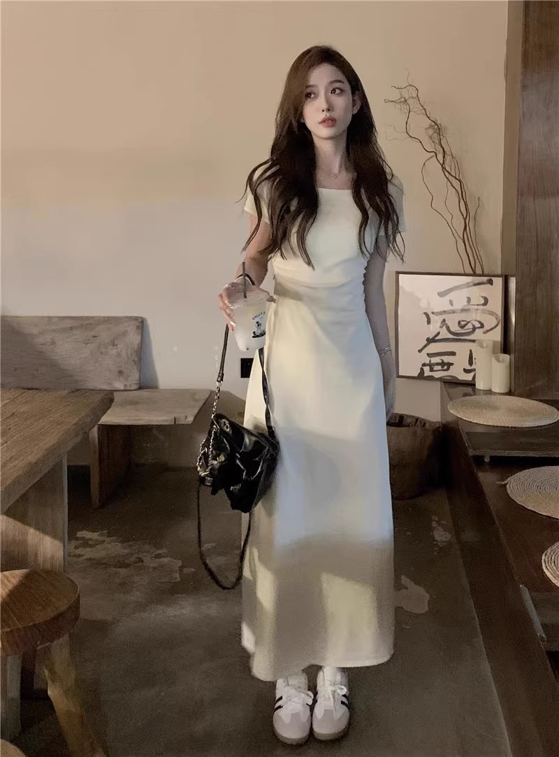 温柔风方领短袖连衣裙女夏季超好看裙子法式气质收腰显瘦a字长裙
