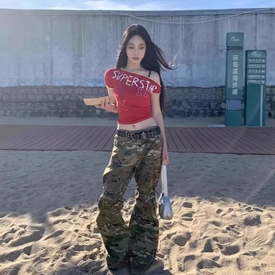 美式辣妹字母印花斜肩短袖T恤女夏季新款设计感修身显瘦短款上衣