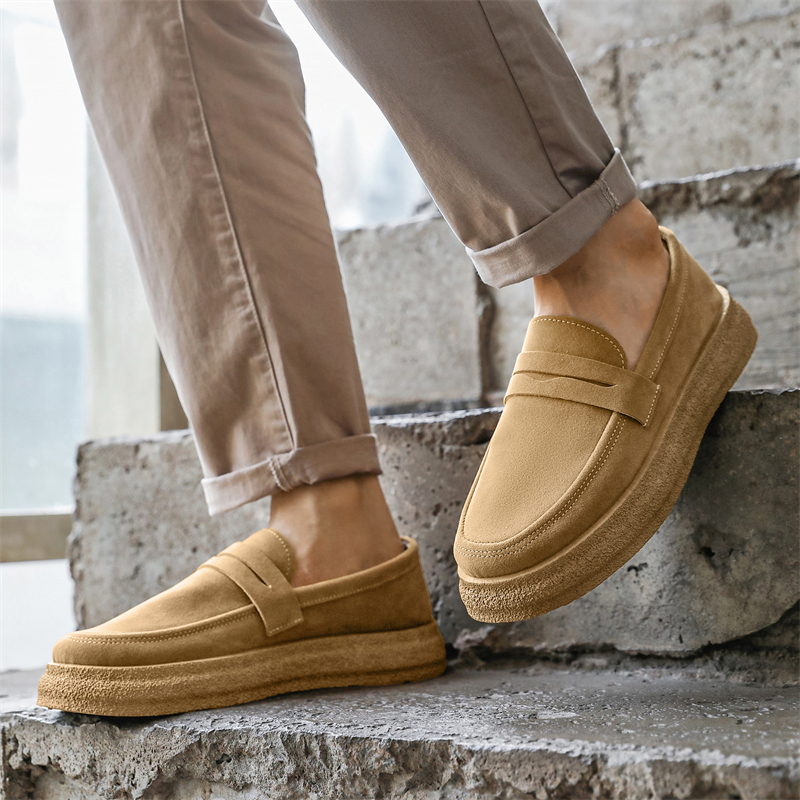 卡其色个性男豆豆鞋青年