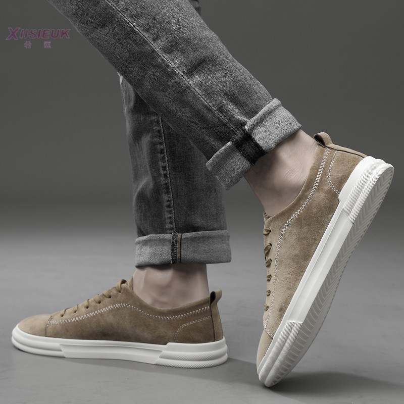 卡其色个性复古男士板鞋秋冬款