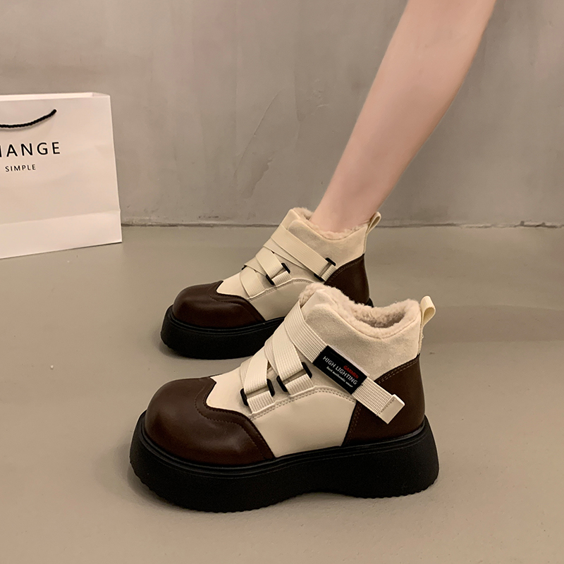 英伦风松糕厚底马丁靴女小个子增高2025超火新款秋冬加绒机车短靴