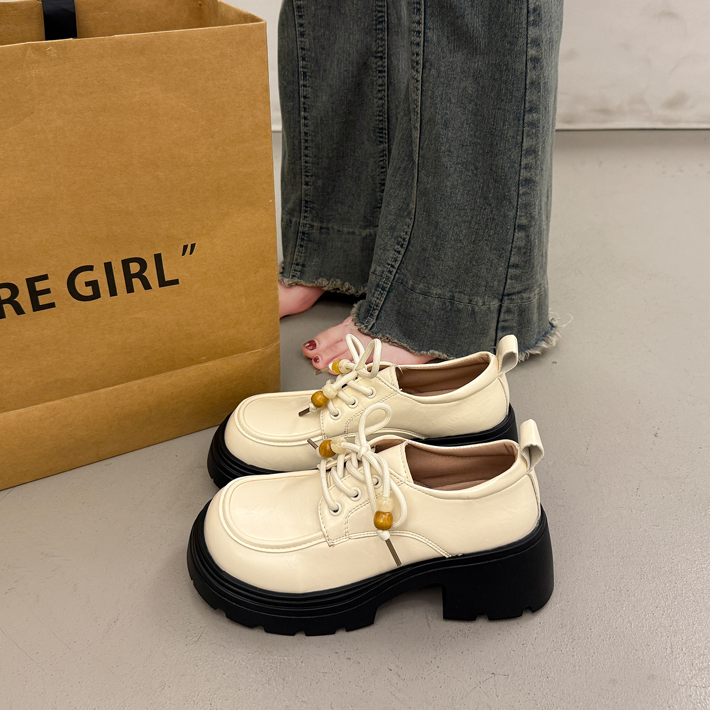 黑色绑带小皮鞋女秋冬季圆头单鞋