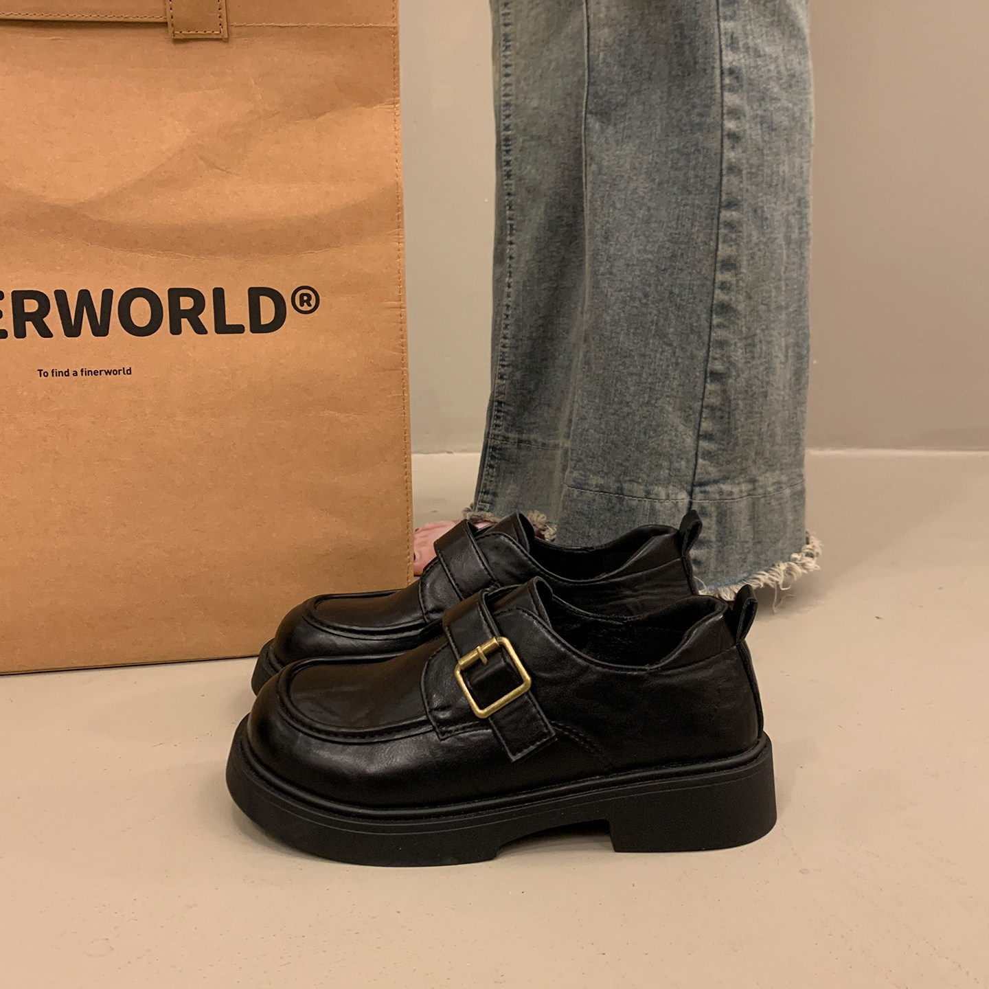 英伦风黑色厚底小皮鞋女加绒深口单鞋2025新款秋冬季平底玛丽珍鞋,女鞋,深口单鞋,淘宝优惠券,粉丝福利购,淘宝优惠卷